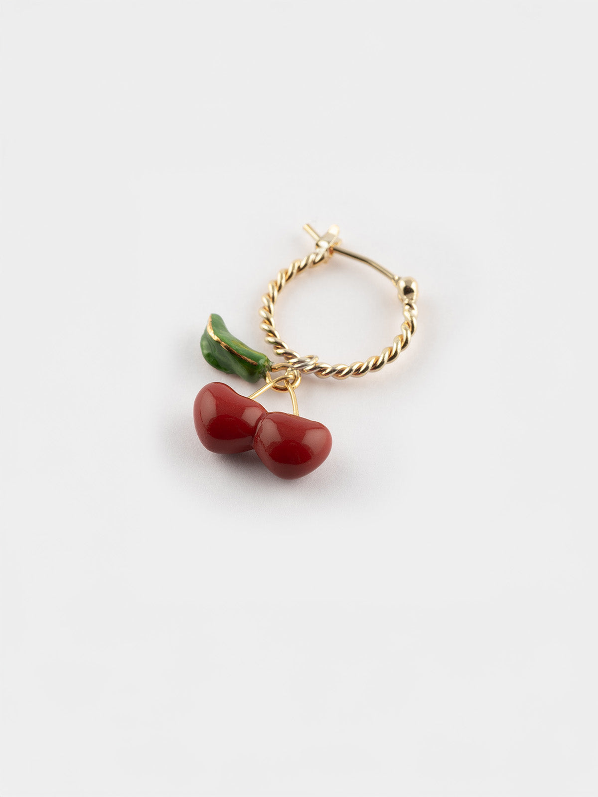 J831 cherry cherie
