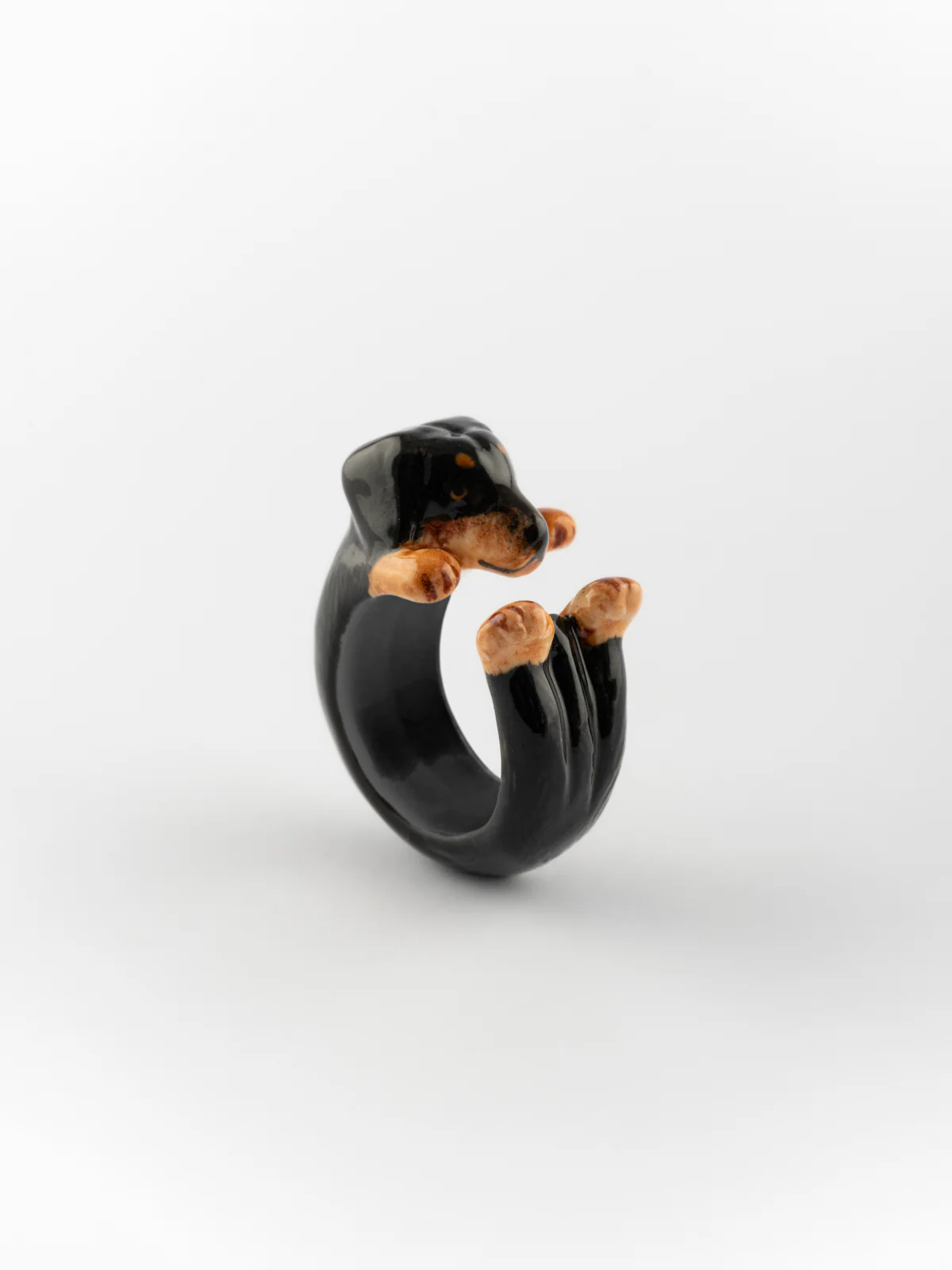 Teckel Porcelain ring